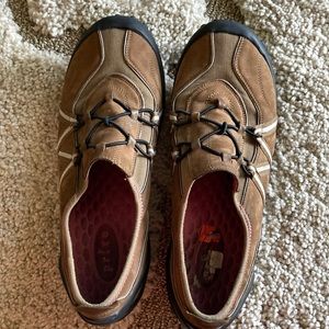 Privo slip on shoes 9 brown leather